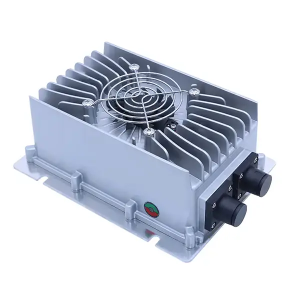 IP67 800W On Board Electric Vehicle Battery Charger